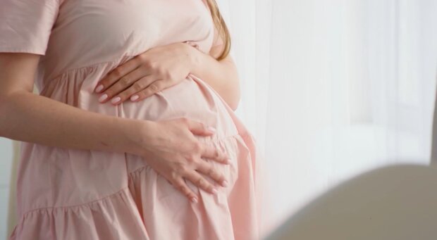 Těhotná žena / Ilustrační foto / Zdroj: YouTube